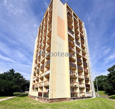 foto04_11546016_zomok.jpg