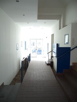 foto04_11242200_cb9n0.jpg