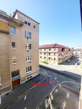 foto05_11365175_39bv4.jpg