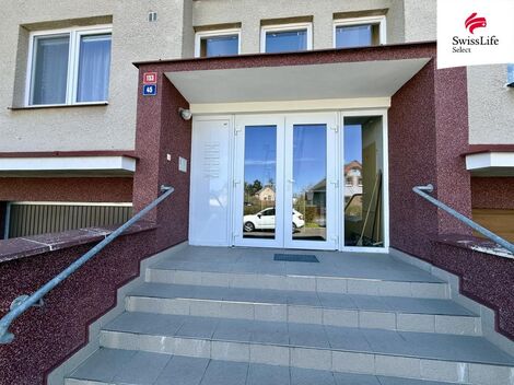 foto02_11489573_16snw.jpg