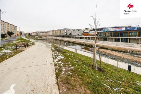 foto02_11490760_105yu0.jpg