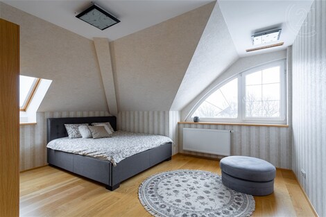 foto04_11274784_clny0.jpg