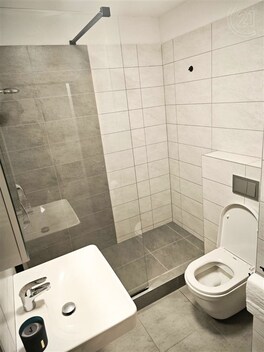 foto04_11361997_2ltus.jpg
