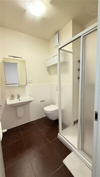 foto04_11377773_1hkxcw.jpg