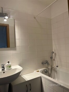 foto04_11565509_cc2cc.jpg