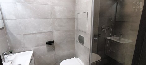 foto04_11345270_2ung4.jpg