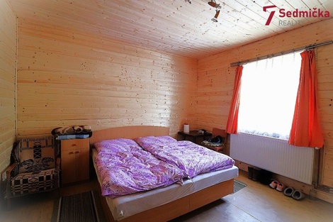 foto05_11336825_12uea.jpg