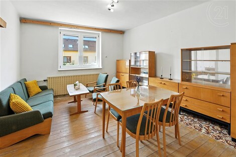 foto04_11353735_18jrsw.jpg