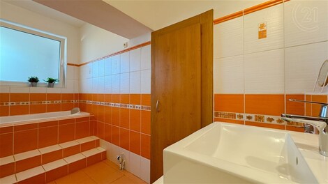 foto04_11350006_1lmzgk.jpg