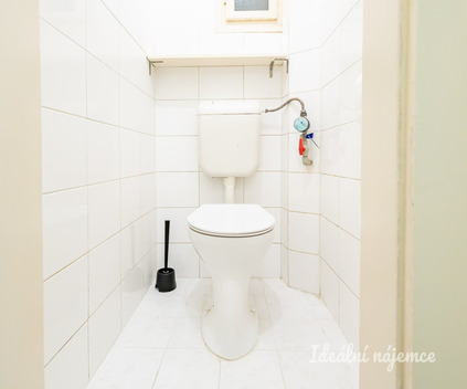foto10_11552811_00165.jpg