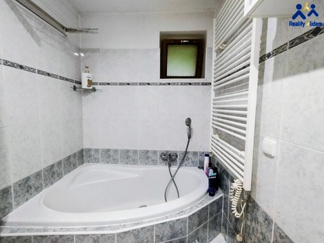foto05_11562770_7th3m.jpg