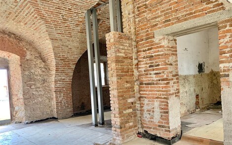 foto04_11148600_1idr60.jpg