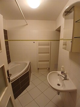 foto04_11479100_u48y4.jpg