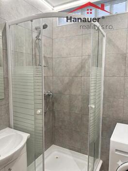 foto02_11474352_1jhroc.jpg