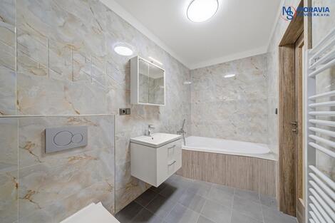 foto02_11481215_st3kk.jpg